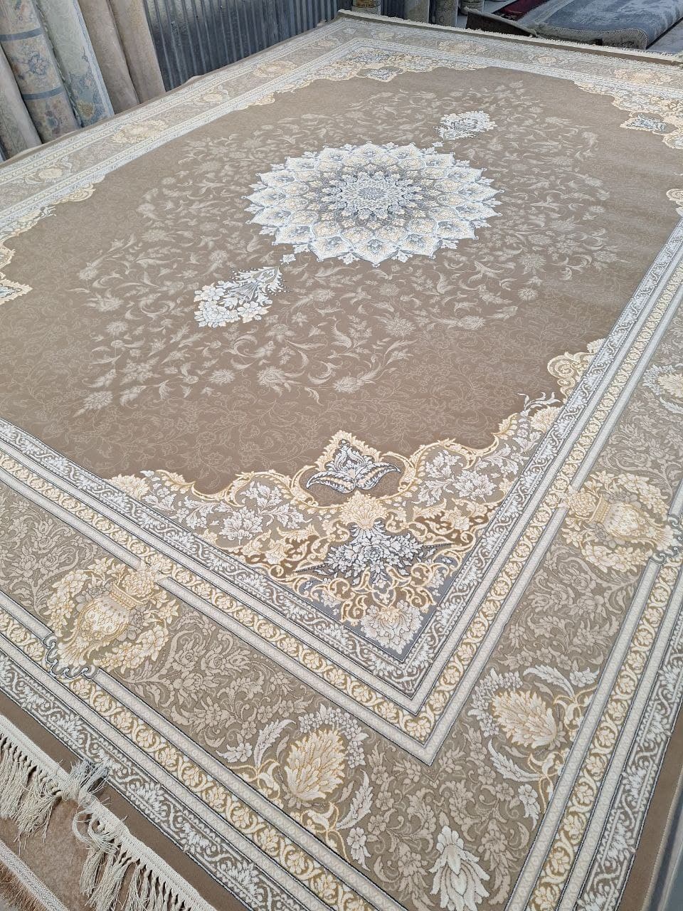 آکریلیک - J460