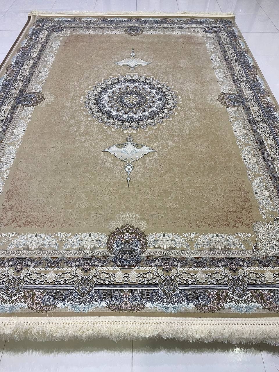 برجسته - D225