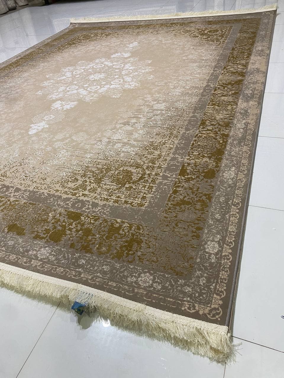 برجسته - D206