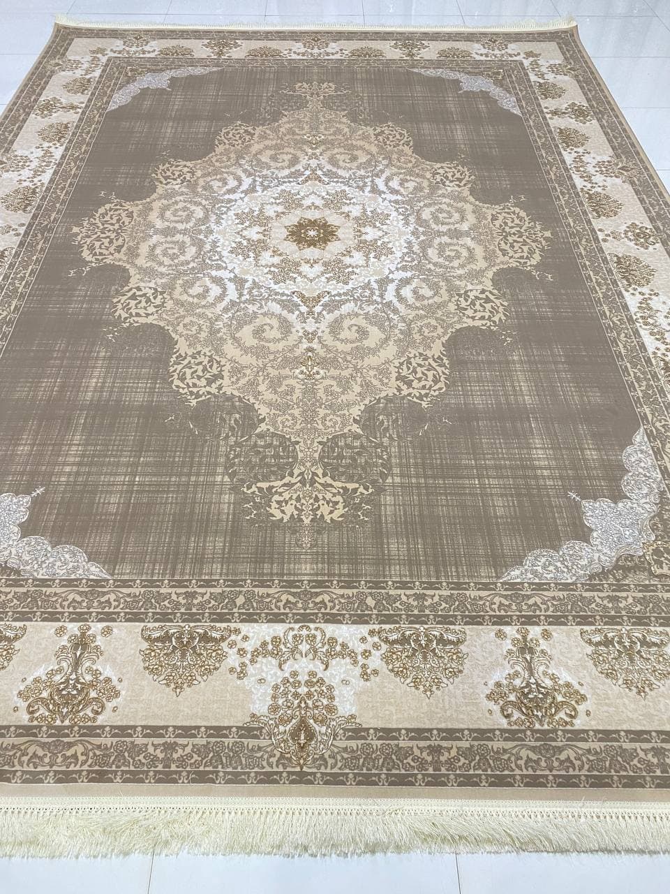 برجسته - D1054