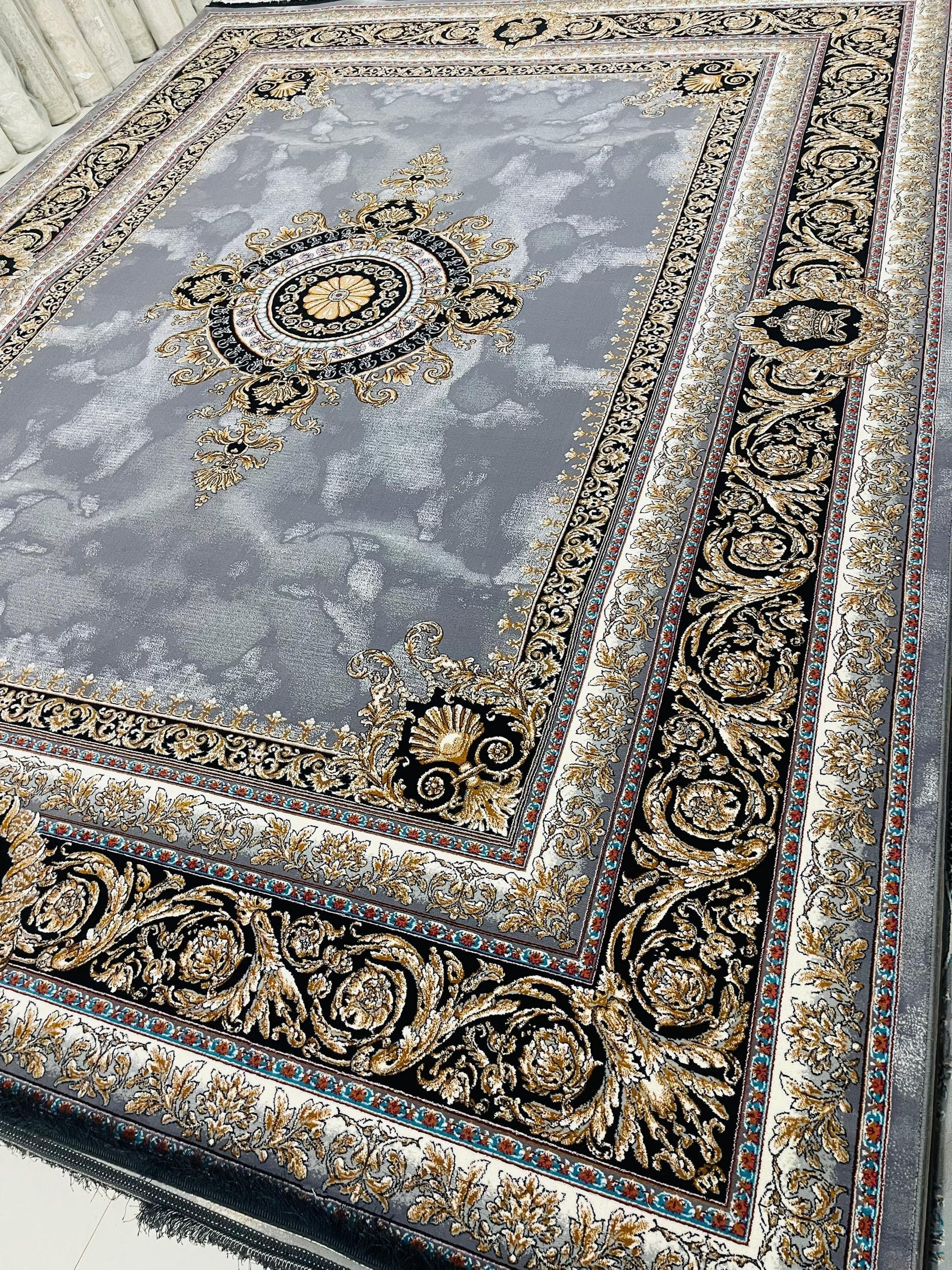 فرش 700 شانه - S4012