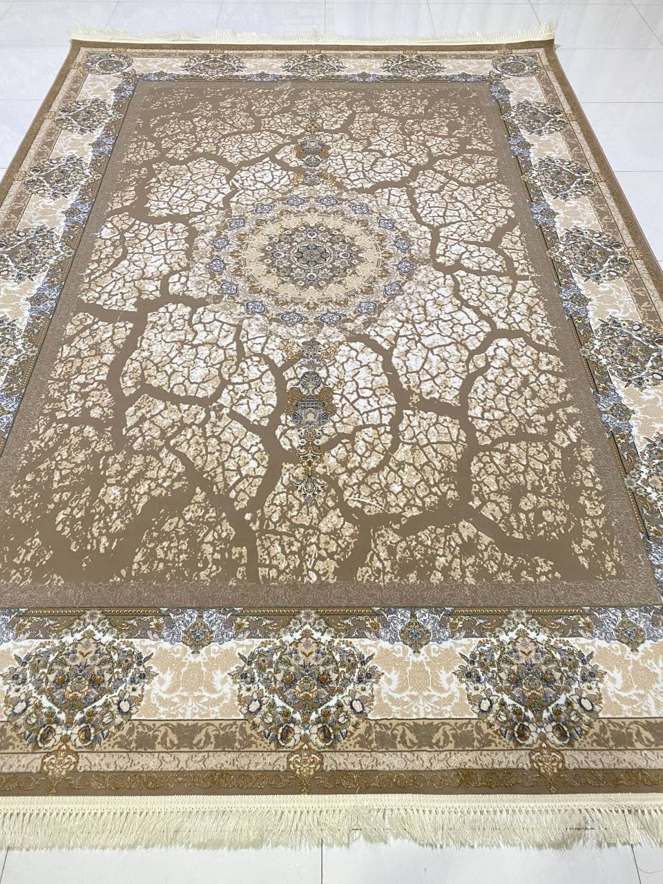 برجسته - D2813
