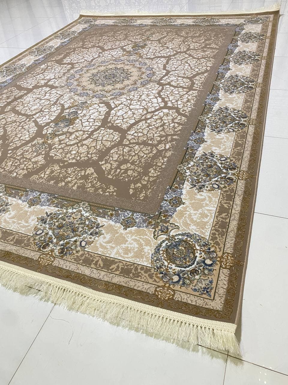 برجسته - D2813