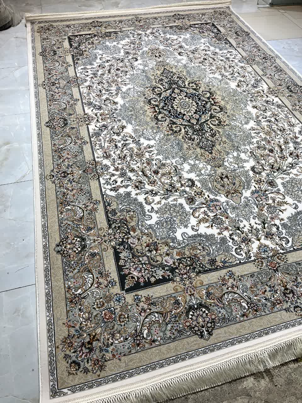 فرش 700 شانه - O1776