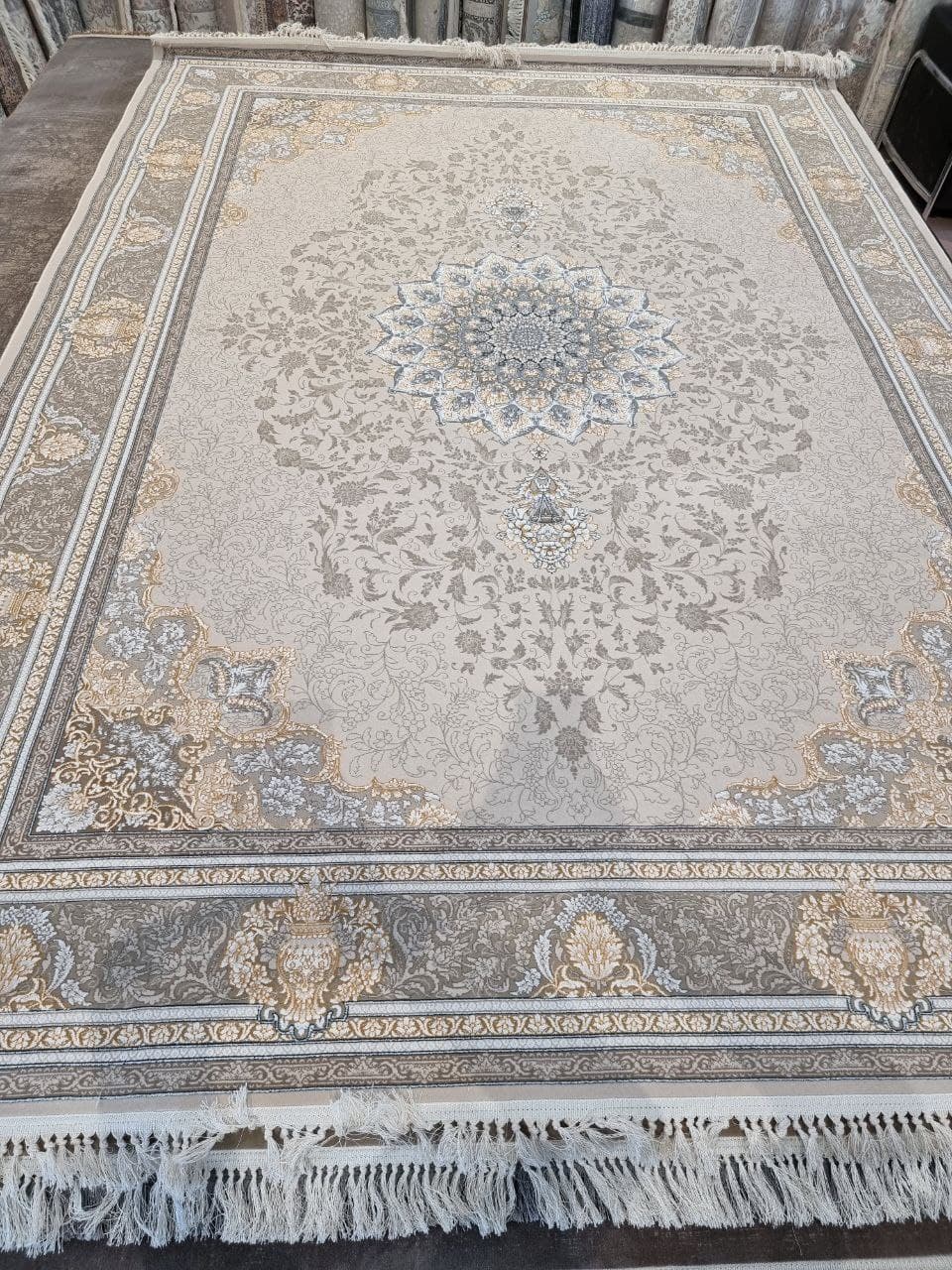 فرش 700 شانه - P1816